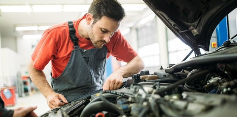 مهدی بی باک متخصص عیب یابی گیربکس اتوماتیک